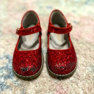 L’Amour Glitter Red Kids Shoes size 10T